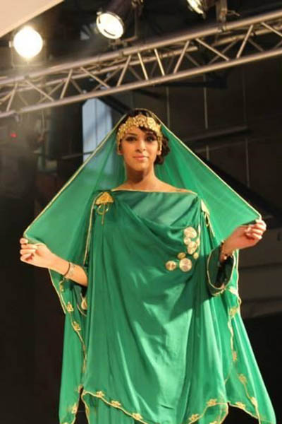 العروس الجزائرية : بنوار شاوي